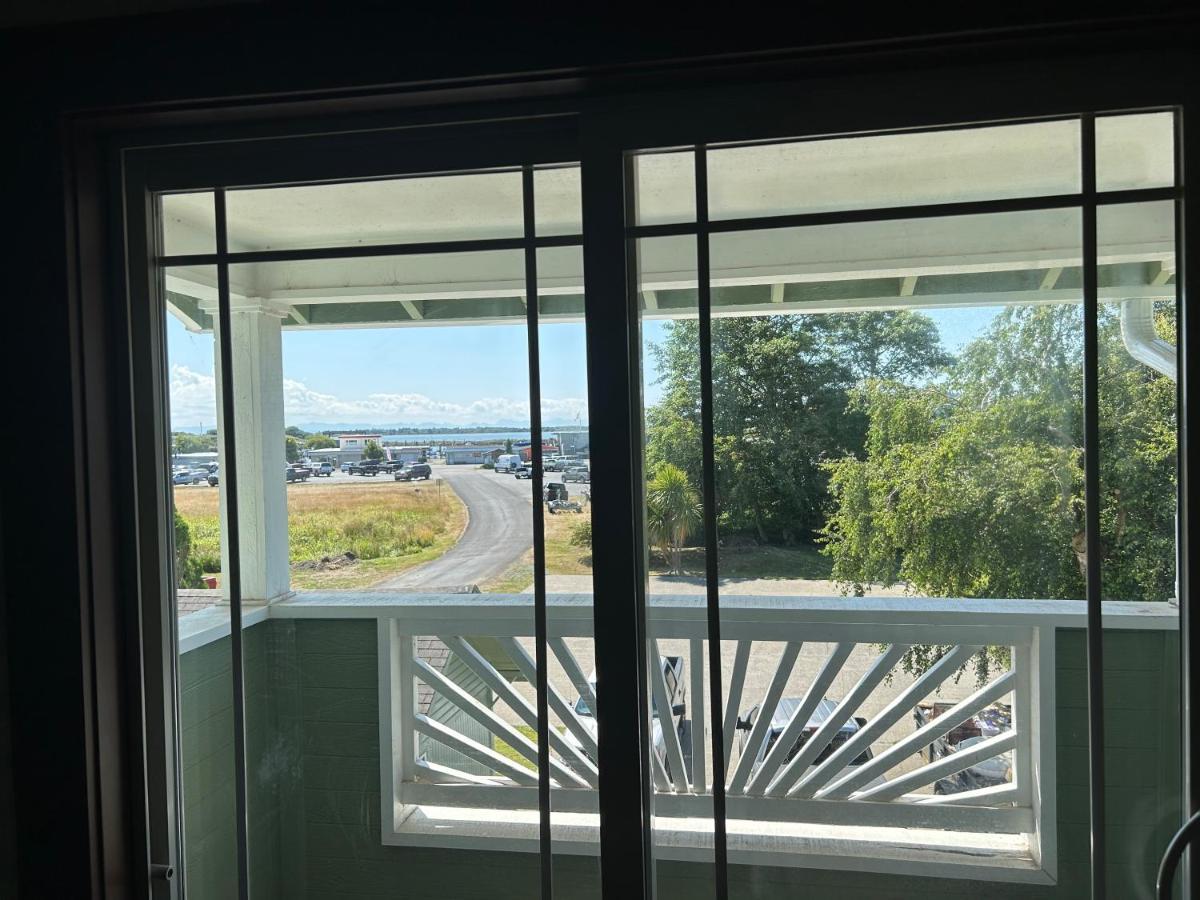 The Pearl Inn Bed And Breakfast Ilwaco Екстериор снимка